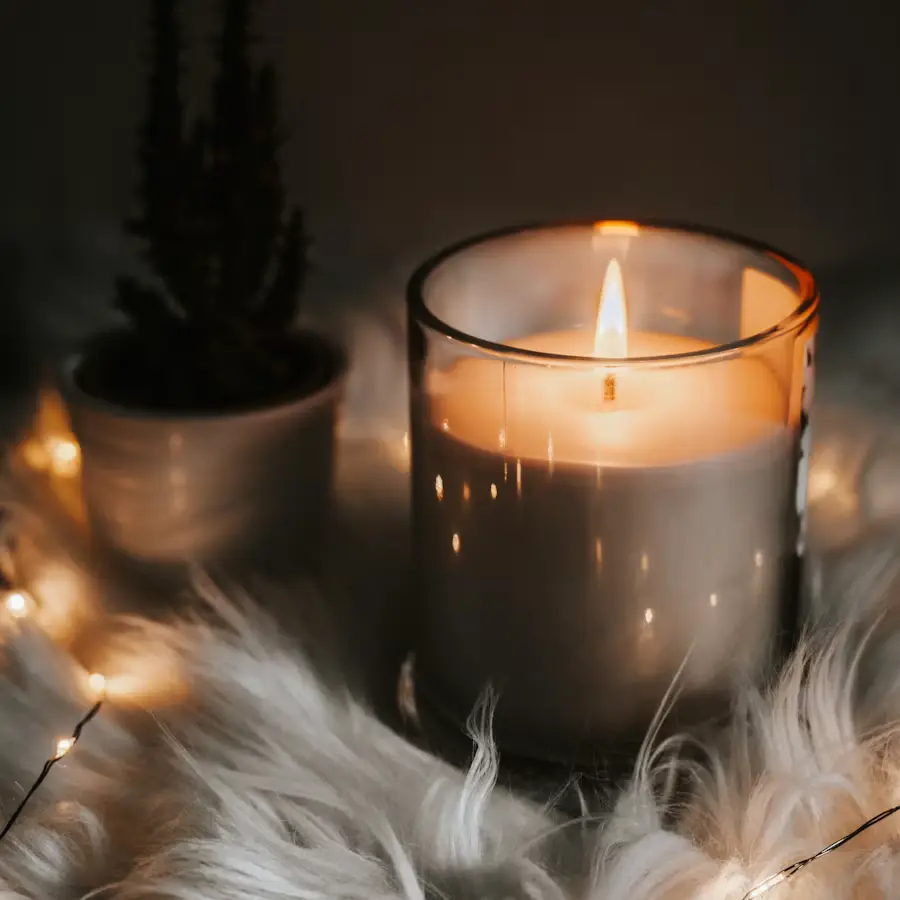 Scented candle